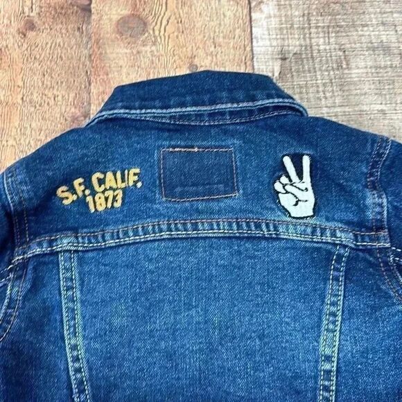 Levi’s Trucker Denim Jacket with Patches Children’s Sz 3T - Picture 6 of 9